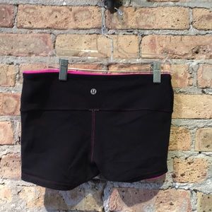 lululemon athletica Shorts - Lululemon pink & black spandex shorts sz 6 56529 lululemon athletica Shorts - Lululemon pink & black spandex shorts sz 6 56529
